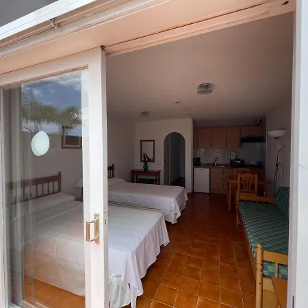 Tarajales Apartahotel